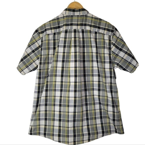 EDDIE Bauer Classic Fit Button Down Short Sleeve Shirt - Picture 2 of 7